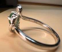 Ladies Elegant 2.35 Ct Natural Emerald Ring