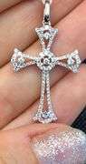 ELEGANT AND TIMELESS 18K WHITE GOLD CROSS DIAMOND PENDANT