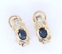Charming Yellow Gold oval Blue Sapphire and Diamond Earrings