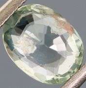 Vibrant .97ct champagne Sapphire -unheated!