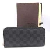 Authentic Designer Louis Vuitton Damier Graphite Canvas Vertical Wallet