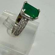 CERTIFIED 14K WHITE GOLD DIAMOND AND EMERALD RING