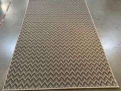 Indoor Outdoor Rug 5x8