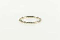 18K White Gold Art Deco Grooved Pattern Wedding Band Ring