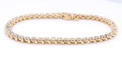 Elegant Yellow Gold 2.75ctw Two Tone Diamond Tennis Bracelet