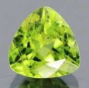 Glittering 3.31ct trillion cut Peridot