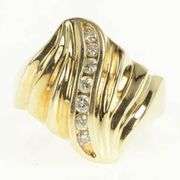 14K Yellow Gold 0.15 Ctw Diamond Wavy Grooved Statement Ring