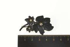 14K Yellow Gold Black Bakelite Diamond Leaf Cluster Retro Pin/Brooch