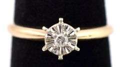 Sparkling 14K Yellow Gold Solitaire Diamond Ring
