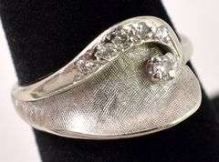Decorative Diamond Ring in 14K White Gold