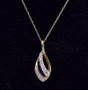 Beautiful Yellow Gold Diamond Pendant Necklace