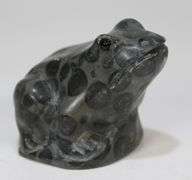 Adorable 450ct Leopard Stone Frog Carving