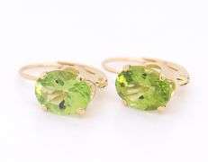 Fantastic Yellow Gold 2.70ctw Peridot Earrings