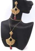Remarkable 21kt Red and Green Enamel Pendant on Chain with Matching Dangle Earrings