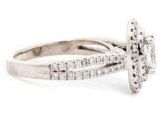 Vera Wang Love 1.15ctw Oval Diamond Double Frame Engagement Ring in 14K W/Box and Paper