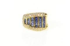 18K Yellow Gold 1.46 Ctw Graduated Princess Sapphire Diamond Ring