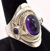 Sterling Silver Star Amethyst Ring