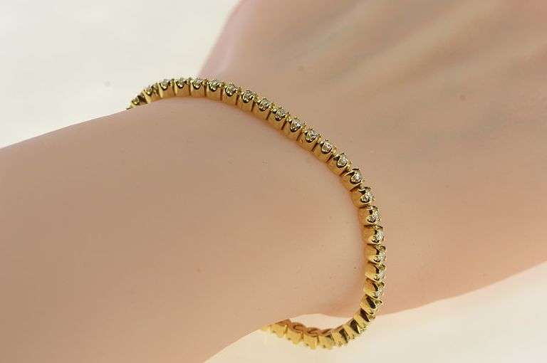 14K Yellow Gold 2.30 Ctw Diamond Classic Vintage Tennis Bracelet