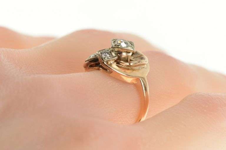 14K Yellow Gold 0.39 Ctw Old Mine Cut Diamond Engagement Ring