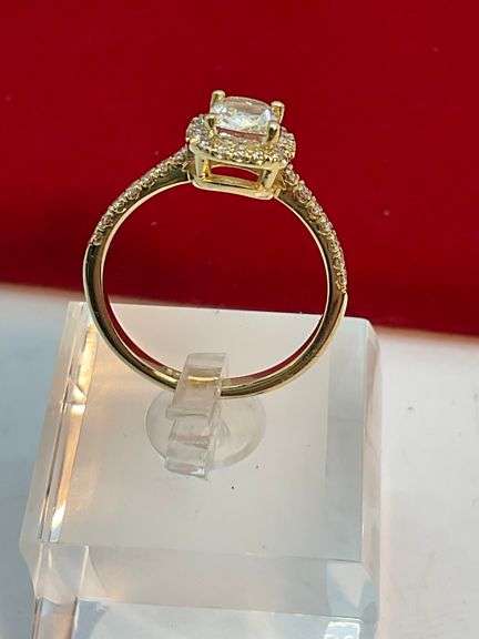 CERTIFIED BRAND NEW 14K GOLD DIAMOND ENGAGEMENT RING. 1.40 CARAT