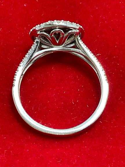 CERTIFIED BRAND NEW 14K WHITE GOLD DIAMOND RING