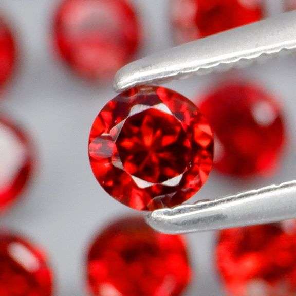 Premium 6.12ct solitaire cut cherry red Garnet set