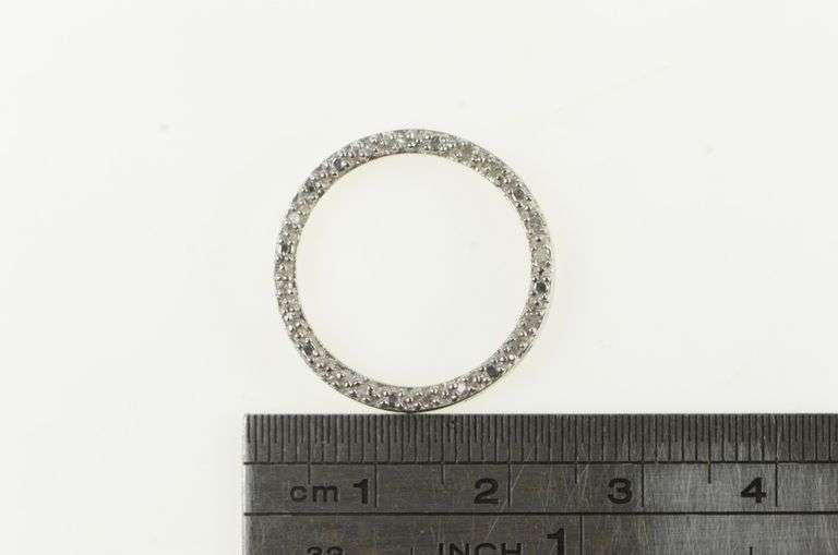 10K White Gold Diamond Circle Journey Symbol Vintage Pendant