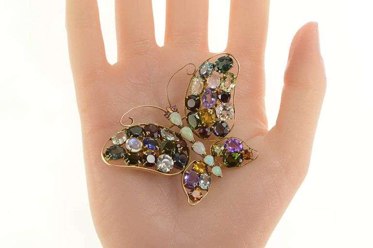 14K Yellow Gold 1960's Retro Syn. Opal Butterfly Pin/Brooch