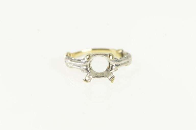 Platinum Classic 8mm Vintage Engagement Setting Ring