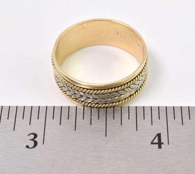 Stunning 18K Yellow and White Gold Spinner Band Ring