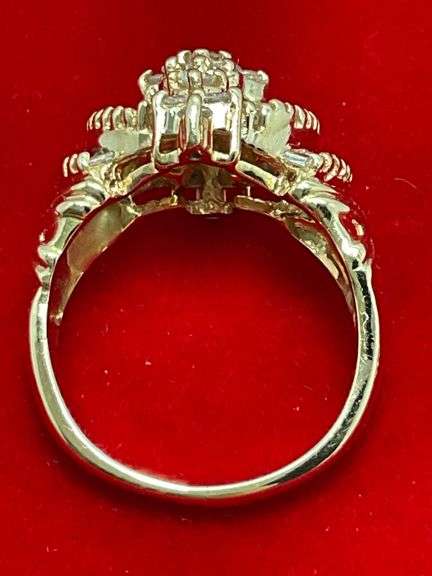 CERTIFIED 14K YELLOW GOLD DIAMOND RING