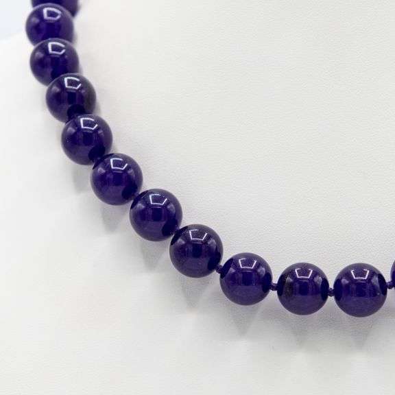 Gorgeous 568.5 Ctw Natural Amethyst Necklace