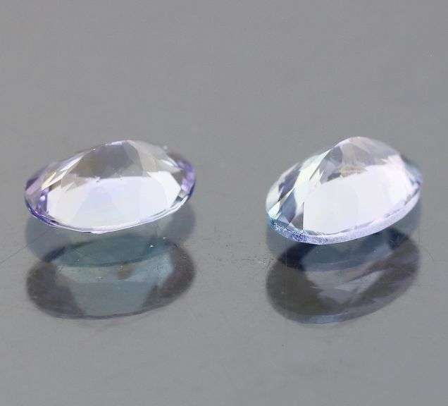 Superb 1.61ct blue violet Tanzanite pair