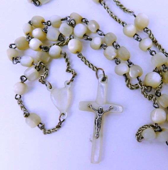 Early Mother of Pearl Rosary