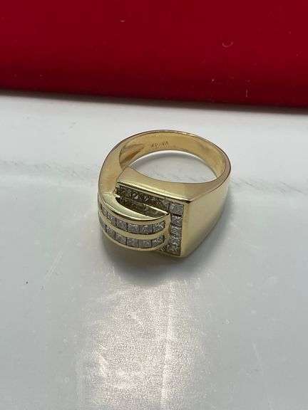 MEN'S CERTIFIED 14K YELLOW GOLD DIAMOND RING. 2.15 CARAT