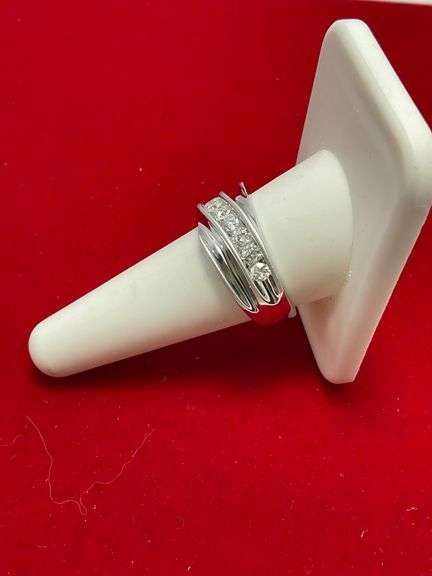 MEN'S CERTIFIED BRAND NEW 14K WHITE GOLD DIAMOND BAND / RING