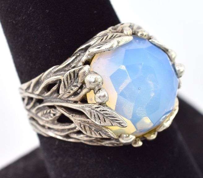 Stunning Sterling Silver Opal Gemstone Ring