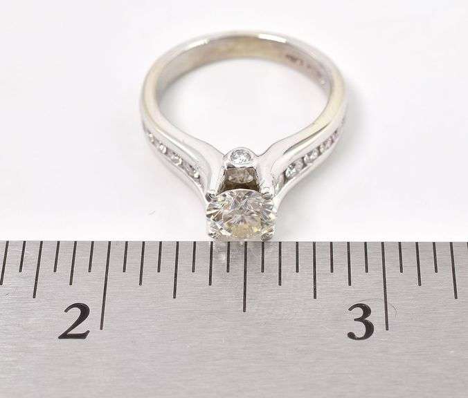 Phenomenal 14K White Gold Approx. 1.25CTW Diamond Ring