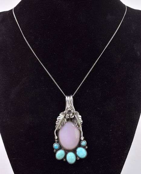 Fantastic Jeanne and Felix Tsinnijinnie Navajo Gemstone Pendant Necklace