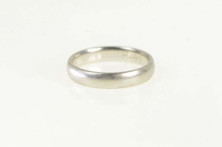 Platinum 4.0mm Vintage Wedding Band Classic Ring