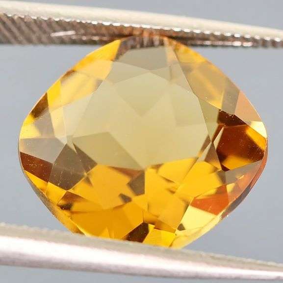 Rich 4.45ct 11mm golden Citrine