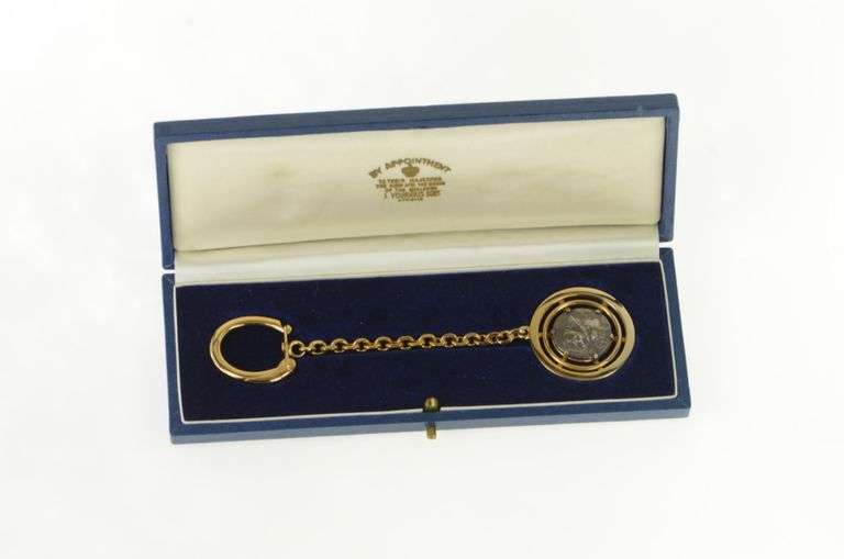 18K Yellow Gold Vourakis Ancient Greek Coin Cable Link Key Chain