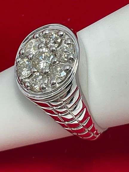 CERTIFIED BRAND NEW MEN'S DIAMOND RING. 1.60 CARAT