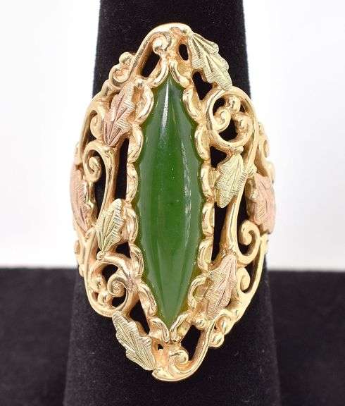 Incredible 10K Yellow Gold Nephrite Gemstone Ring