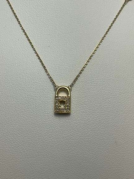 BRAND NEW 14K GOLD AND DIAMOND LOCK AND KEY NECKLACE