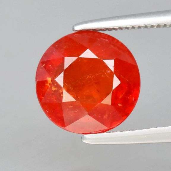 Amazing mandarin orange 2.83ct Namibian Garnet solitaire