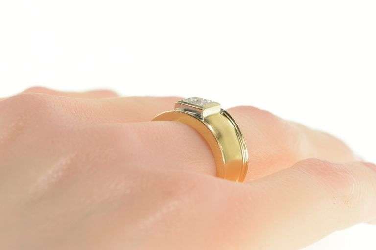 14K Yellow Gold 0.40 Ctw Princess Cluster Squared Band Ring