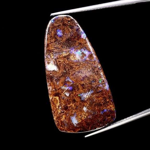 Eye catching 25.96ct Australian Boulder Opal