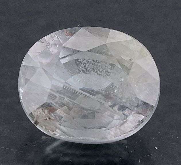 Extremely rare 4.03ct Tanzanian color change Sapphire