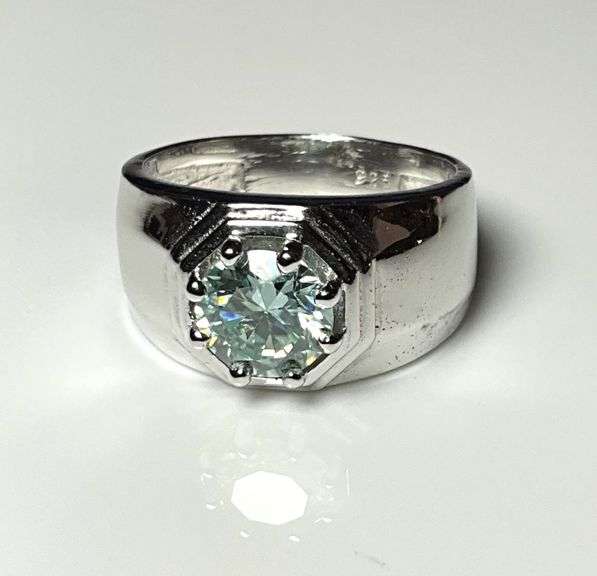 Men's Sparkling 2.5 Ct Fire Moissanite Ring